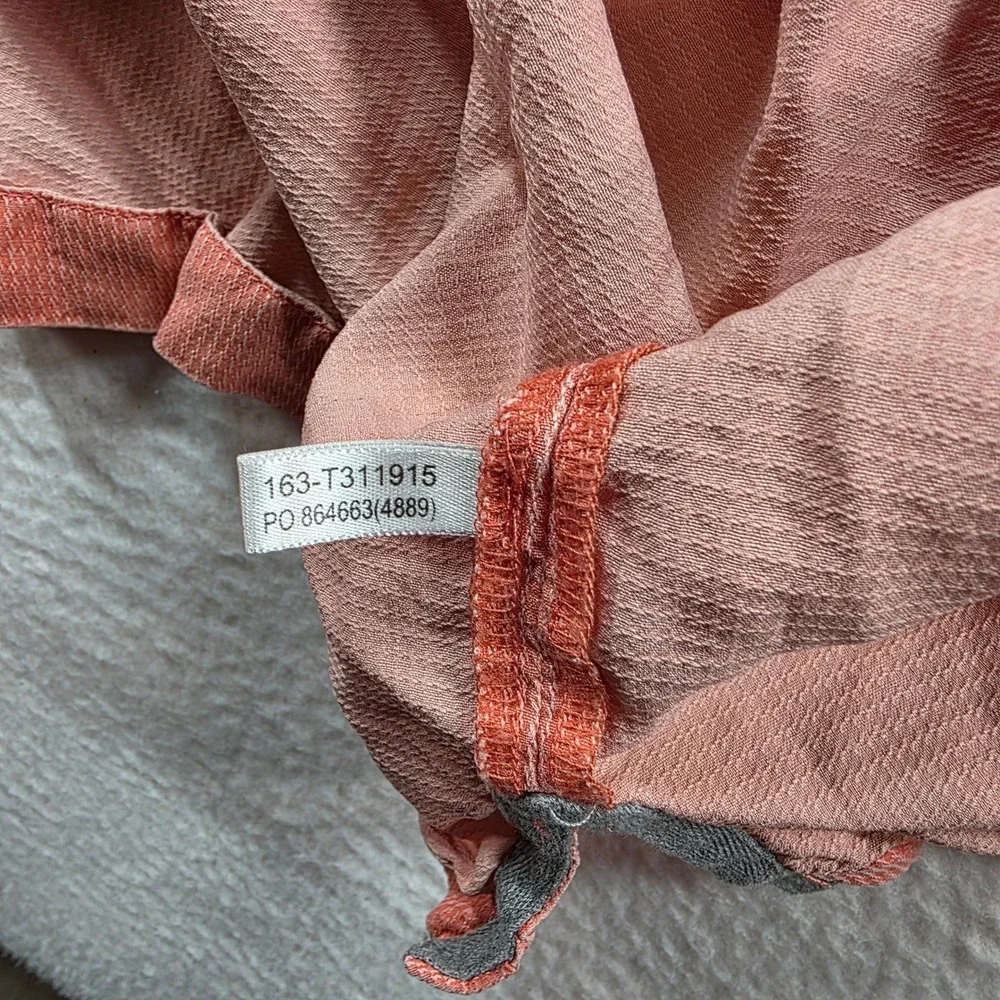 Tommy Bahama Mens M Coral Pink 100% Silk‎ Short Sleeve Camp Shirt 163-T311915